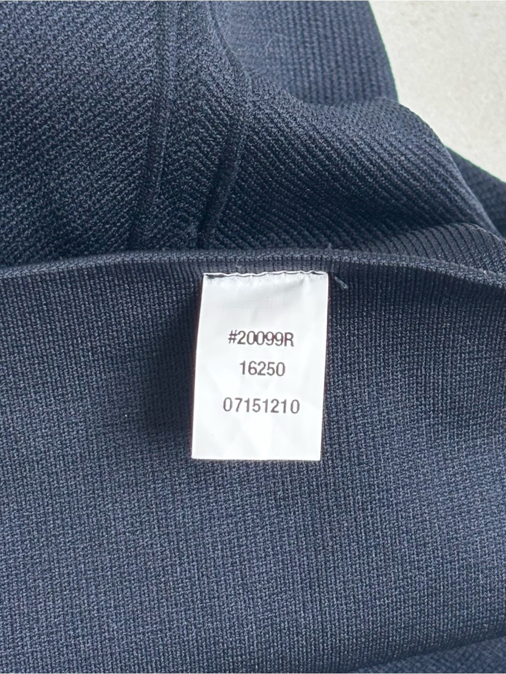 Spanx Look at Me Now Cropped Seamless Leggings Blue Size Large - Picture 9 of 16